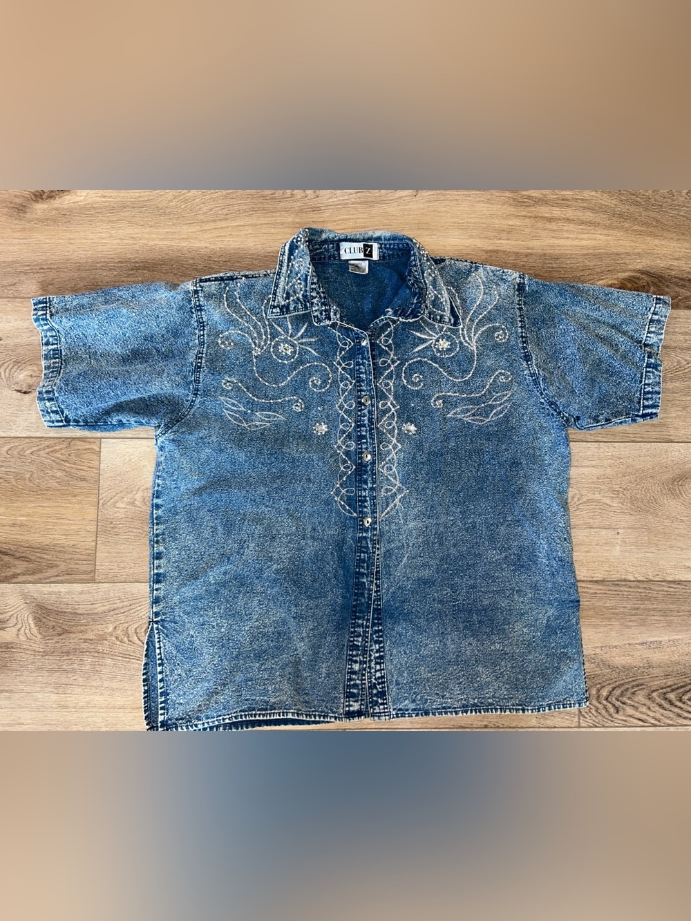 Vintage embelished rhinestones Embroidered Blue Acid Wash Denim shoulder pads 2x